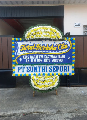 Papan Bunga Duka di Bungku Tengah